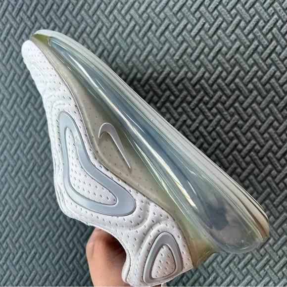 Nike Air Max 720 Vast Wolf Grey Women’s Size 7.5 - Picture 9 of 9